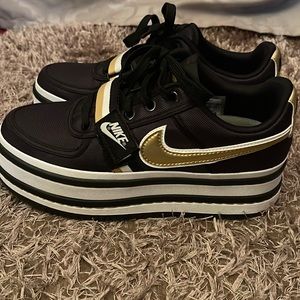Nike platforms